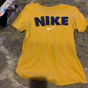 Yellow Nike tshirt